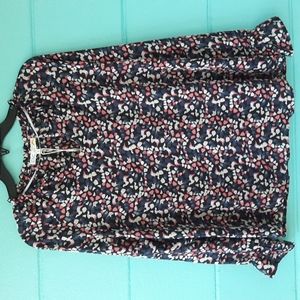 NWT Pretty Ladies Blouse Size Small